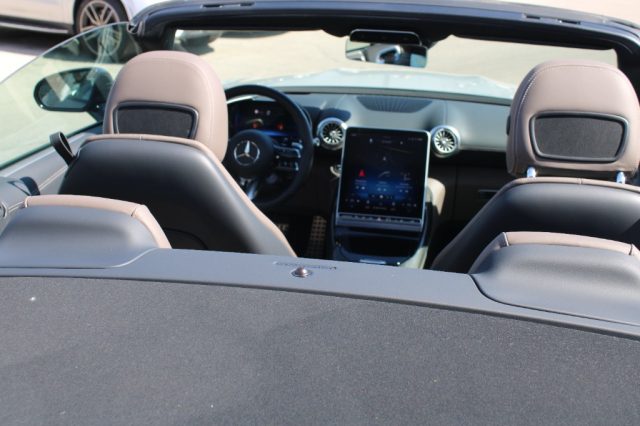 MERCEDES-BENZ SL 63 AMG usata, con Sistema di navigazione