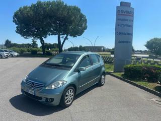 MERCEDES-BENZ A 150 Elegance