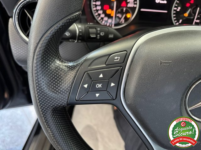 MERCEDES-BENZ A 180 usata, con Cronologia tagliandi