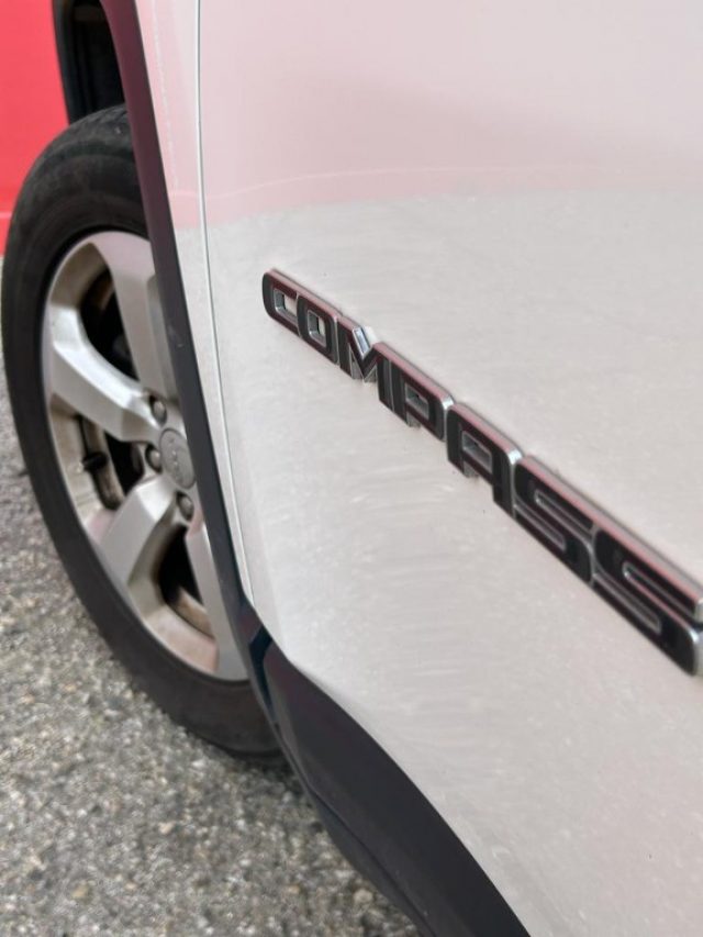 JEEP Compass usata, con Autoradio