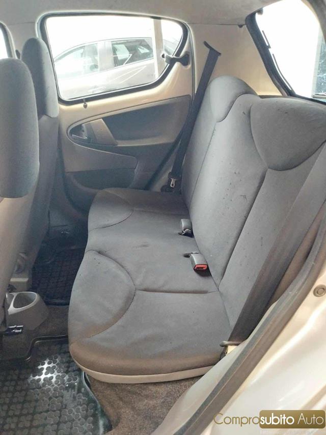TOYOTA Aygo usata, con Immobilizzatore elettronico