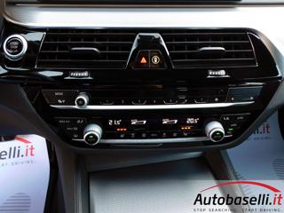 BMW 520 usata, con Apple CarPlay