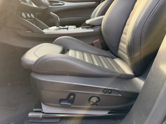 ALFA ROMEO Stelvio usata, con Cerchi in lega