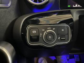 MERCEDES-BENZ A 200 usata, con Volante in pelle