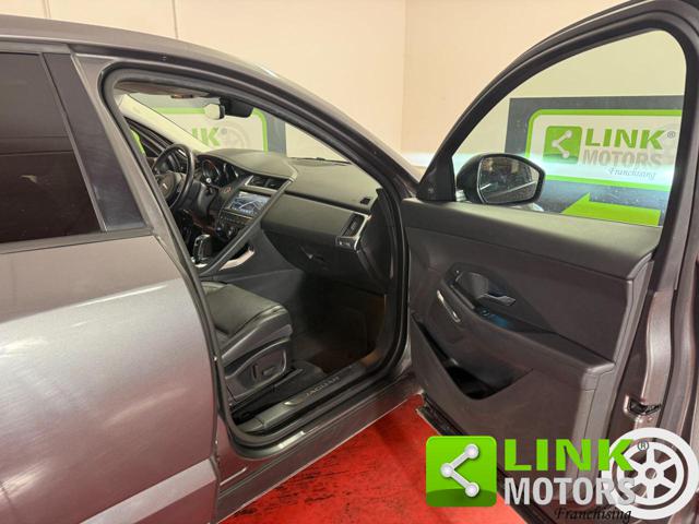 JAGUAR E-Pace usata, con Volante in pelle