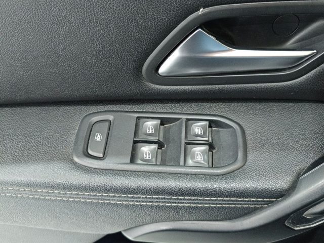 DACIA Duster usata, con Sensori di parcheggio posteriori
