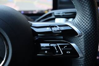 MERCEDES-BENZ C 300 usata, con Luce d