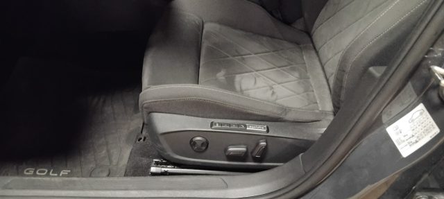 VOLKSWAGEN Golf usata, con Bracciolo