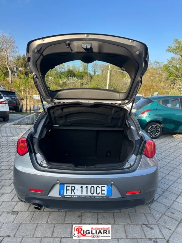 ALFA ROMEO Giulietta usata, con Fendinebbia