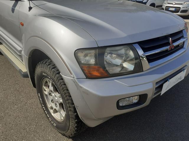 MITSUBISHI Pajero usata, con Airbag Passeggero