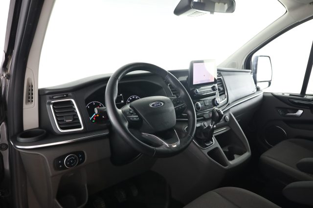 FORD Tourneo Custom usata 1