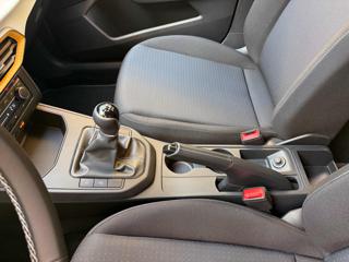 SEAT Ibiza usata, con Autoradio digitale