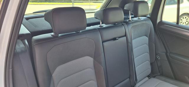 VOLKSWAGEN Tiguan usata, con Airbag laterali