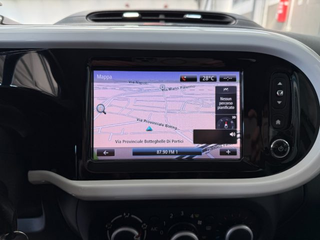 RENAULT Twingo usata 16