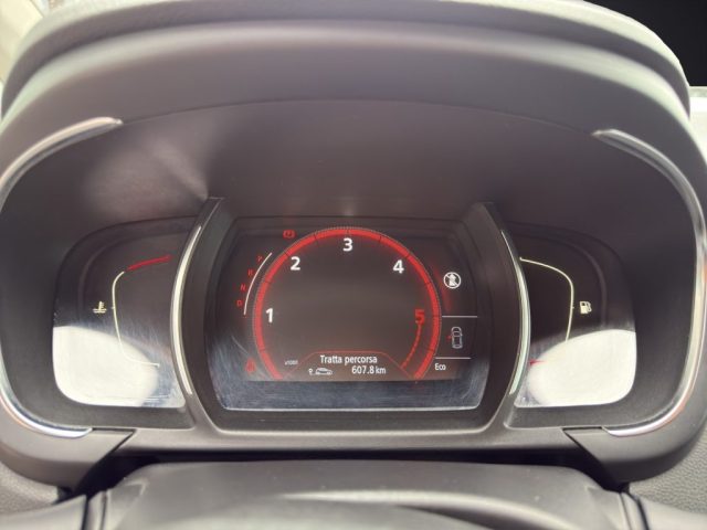 RENAULT Scenic usata, con Cruise Control