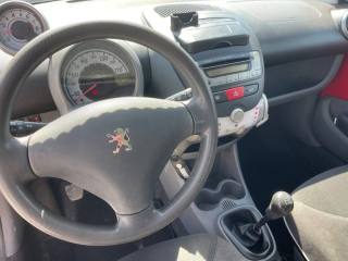 PEUGEOT 107 usata 9
