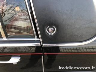 CADILLAC Fleetwood usata 10