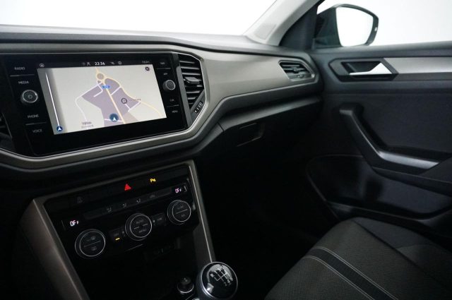 VOLKSWAGEN T-Roc usata, con Volante multifunzione