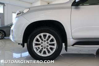 TOYOTA Land Cruiser usata, con Bluetooth