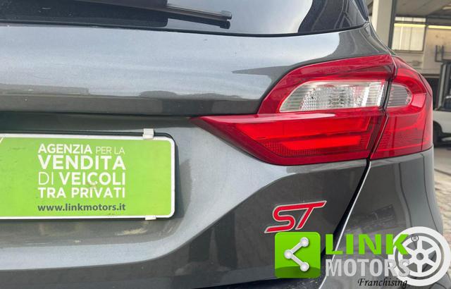 FORD Fiesta usata, con Fari LED