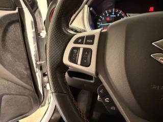 SUZUKI Vitara usata, con Climatizzatore