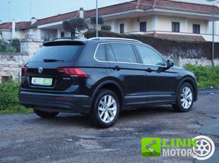 VOLKSWAGEN Tiguan usata, con Airbag