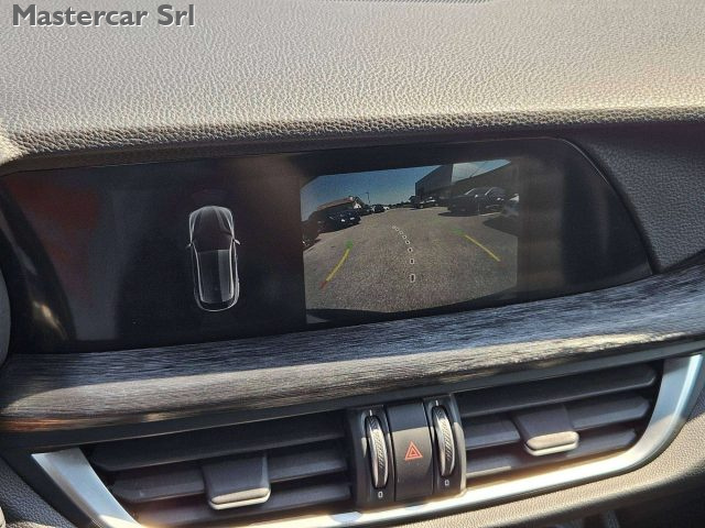 ALFA ROMEO Stelvio usata, con Controllo trazione