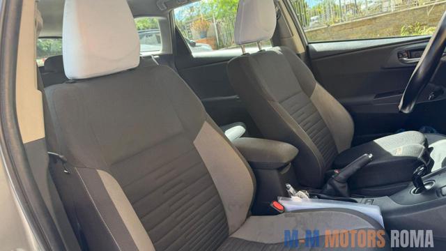 TOYOTA Auris Touring Sports usata, con Climatizzatore