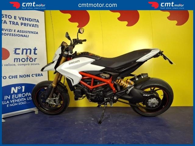 DUCATI Hypermotard 939 usata 2