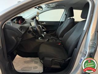 PEUGEOT 308 usata, con Boardcomputer