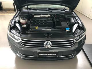 VOLKSWAGEN Passat Variant usata, con Cronologia tagliandi