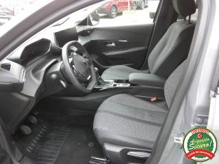 PEUGEOT 208 usata, con Airbag testa
