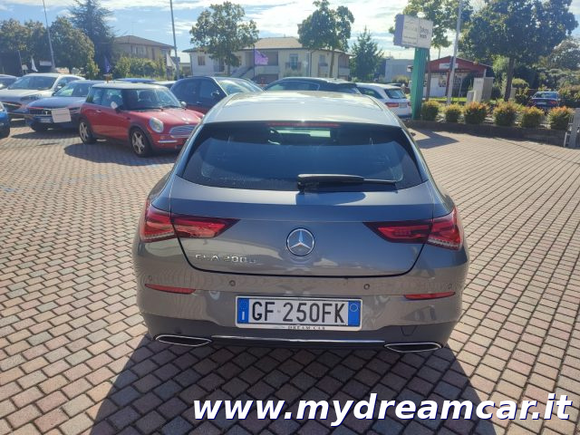 MERCEDES-BENZ CLA 200 usata, con Riconoscimento dei segnali stradali