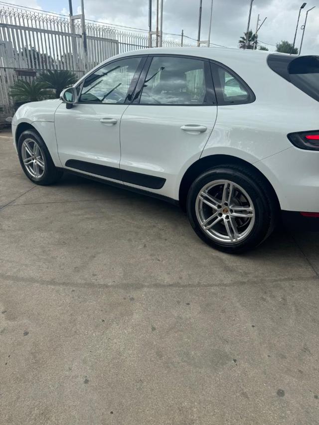 PORSCHE Macan usata, con Airbag Passeggero