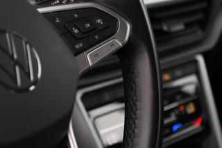 VOLKSWAGEN T-Roc usata, con Autoradio digitale