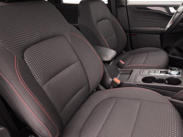 FORD Kuga usata, con Bracciolo