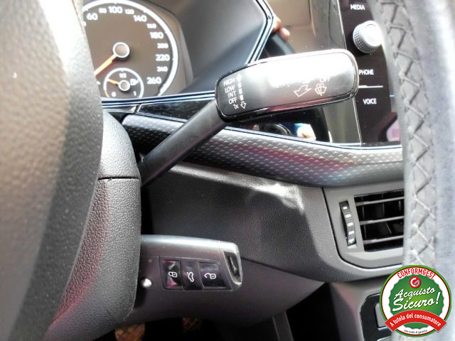 VOLKSWAGEN T-Cross usata, con Controllo vocale