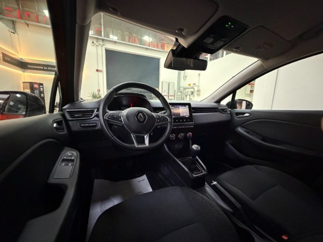 RENAULT Clio usata, con Volante in pelle