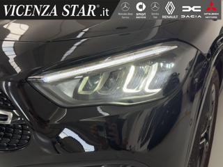 MERCEDES-BENZ GLA 200 usata, con Airbag
