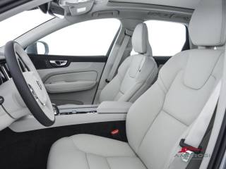 VOLVO XC60 usata 8