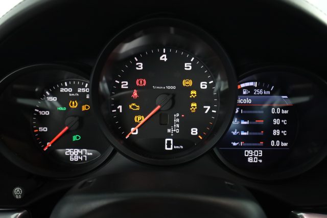 PORSCHE 718 usata 10