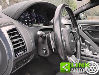 JAGUAR F-Type usata, con Park Distance Control