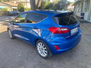 FORD Fiesta usata, con Autoradio