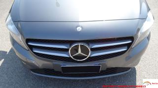 MERCEDES-BENZ A 180 usata 53