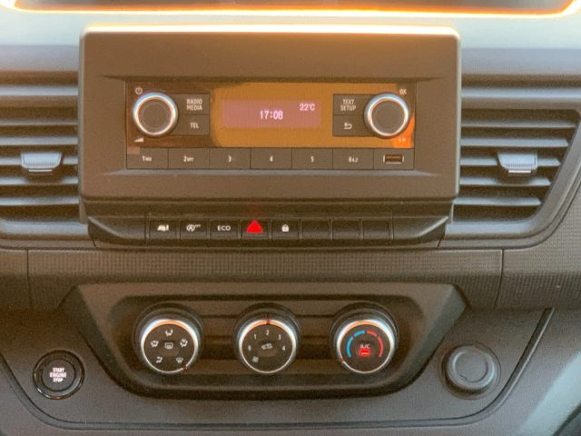 RENAULT Trafic usata, con Fendinebbia