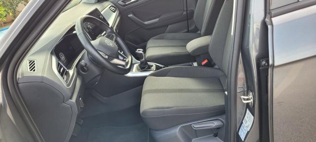 VOLKSWAGEN T-Roc usata, con Autoradio