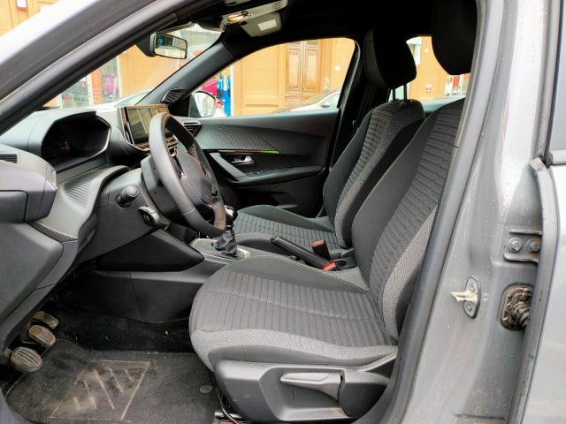 PEUGEOT 2008 usata, con Cruise Control