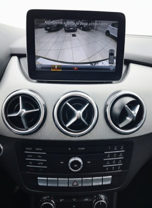 MERCEDES-BENZ B 180 usata, con Cerchi in lega