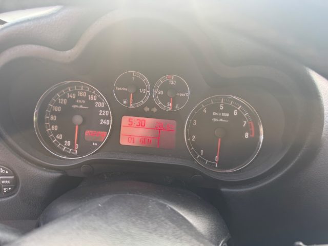 ALFA ROMEO 147 usata 6