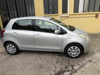 TOYOTA Yaris usata, con Airbag Passeggero
